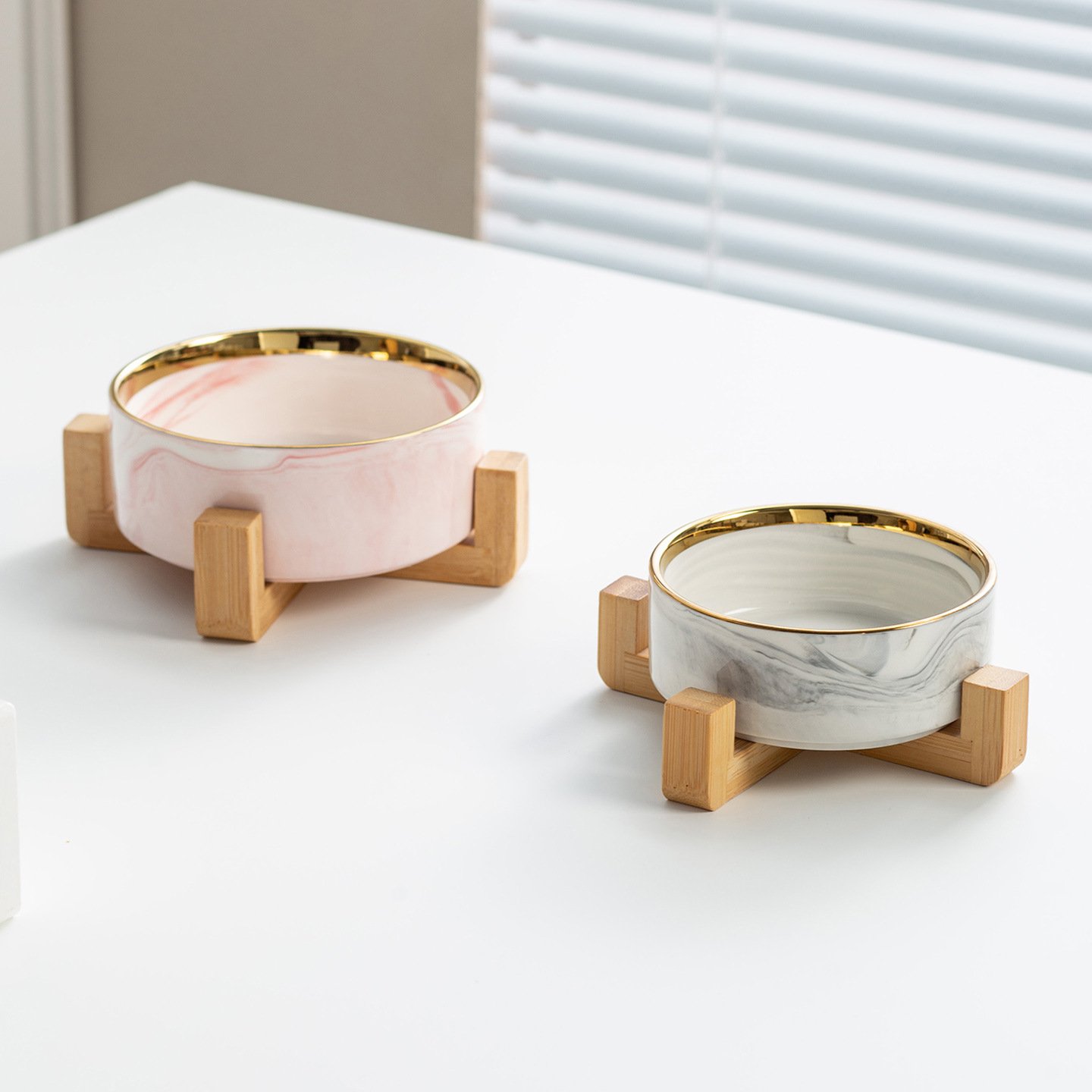 Raised Marble Ceramic Cat Bowl with Bamboo Stand for Dogs - Image 4