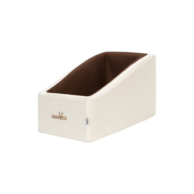 Safe & Cozy Pet Car Seat - Image 5